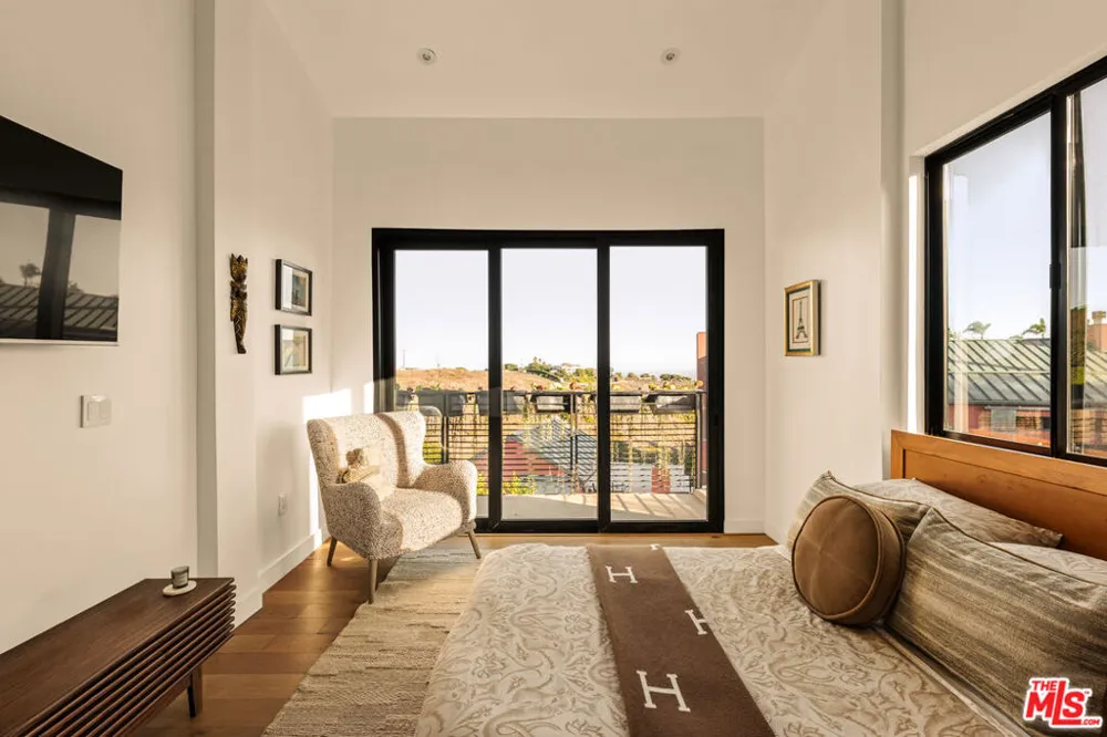 5904 Kanan Dume Road Malibu, CA 90265
