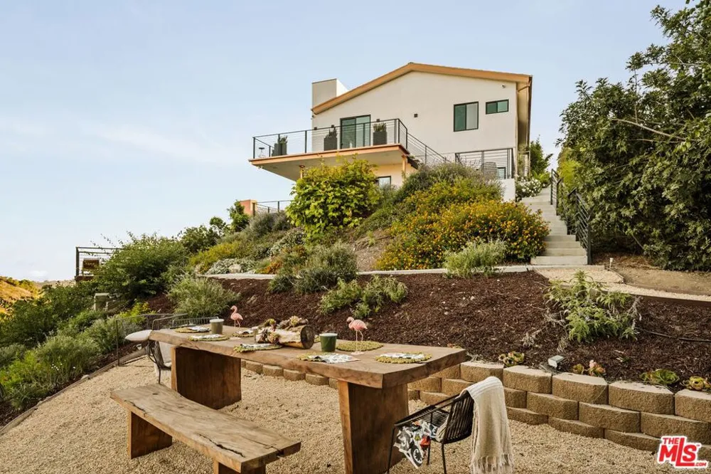 5904 Kanan Dume Road Malibu, CA 90265