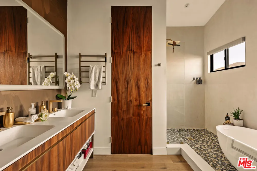 5904 Kanan Dume Road Malibu, CA 90265
