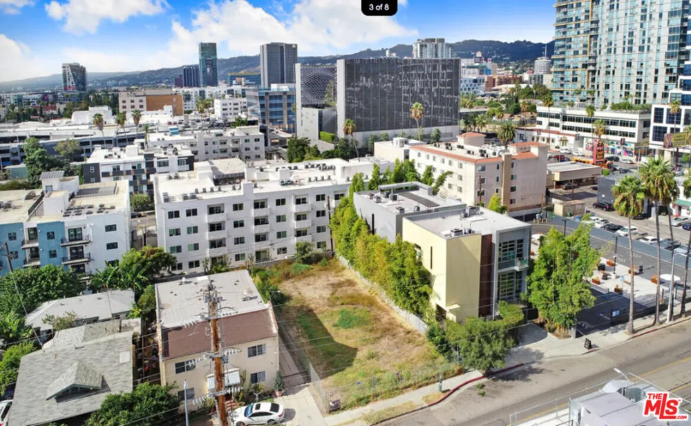 1449 Bronson Avenue Los Angeles, CA 90028