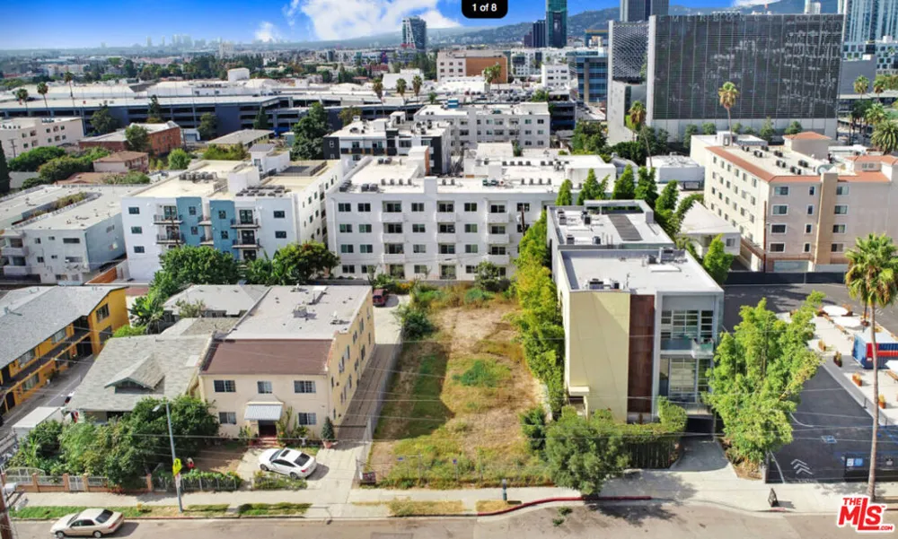 1449 Bronson Avenue Los Angeles, CA 90028