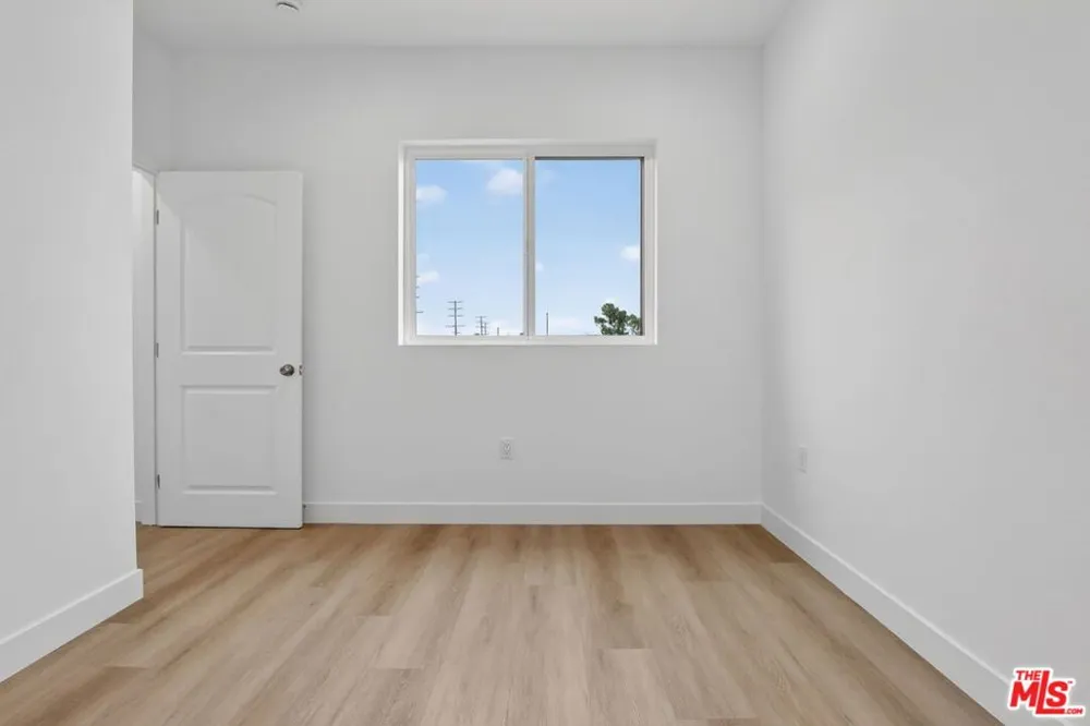 11446 Oxnard Street #C North Hollywood, CA 91606
