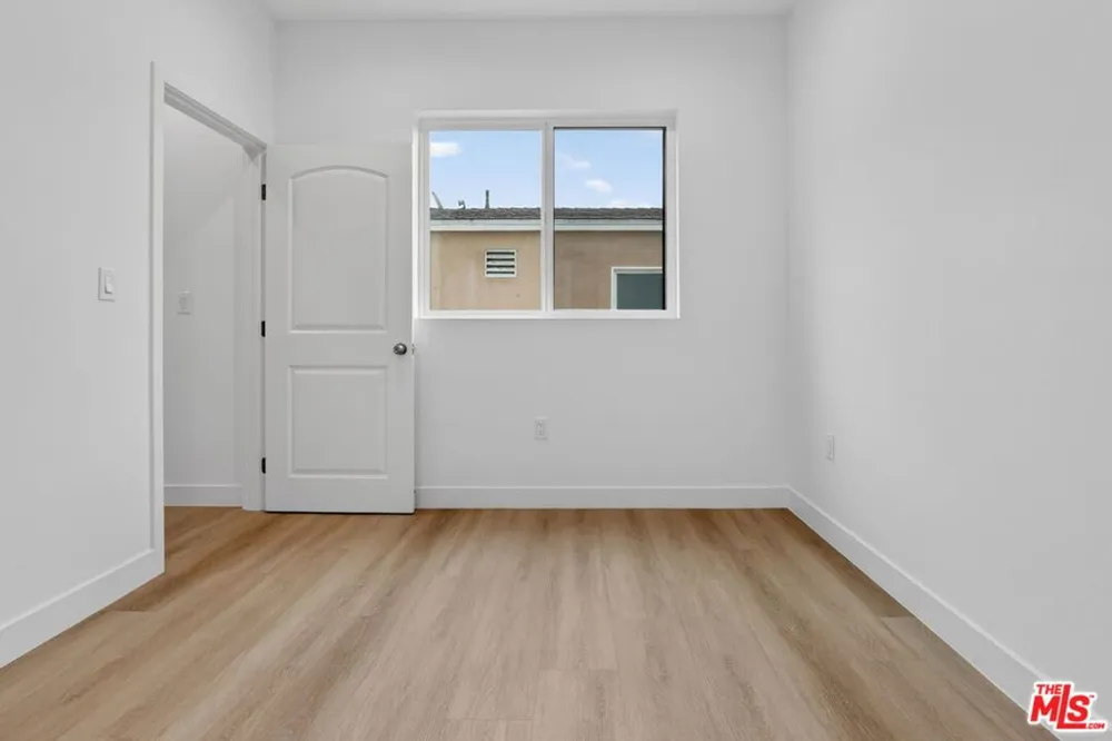 11446 Oxnard Street #C North Hollywood, CA 91606