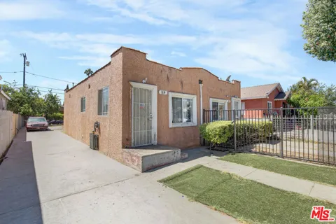 1208 E 74th Street