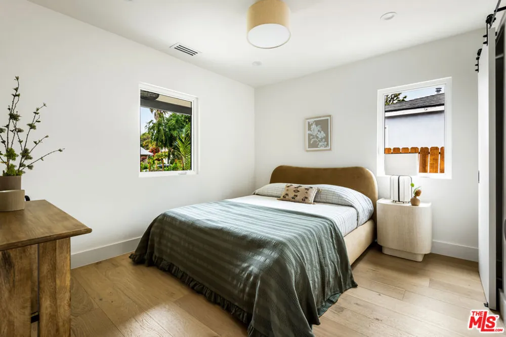 11838 Juniette Culver City, CA 90230