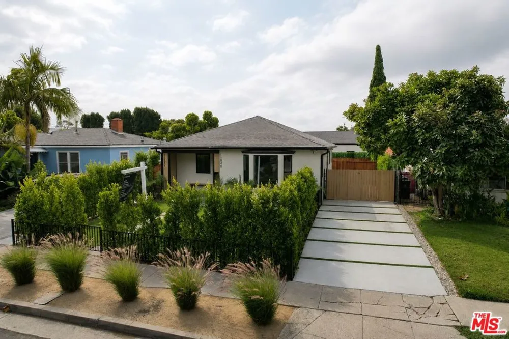 11838 Juniette Culver City, CA 90230