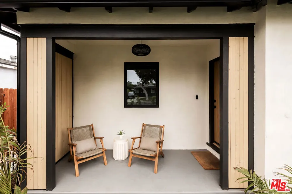 11838 Juniette Culver City, CA 90230