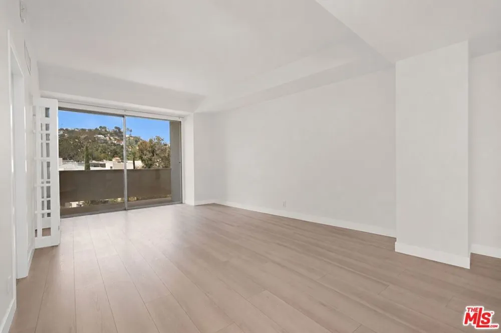 7250 Franklin Avenue #507 Los Angeles, CA 90046