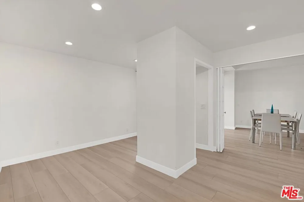 7250 Franklin Avenue #507 Los Angeles, CA 90046