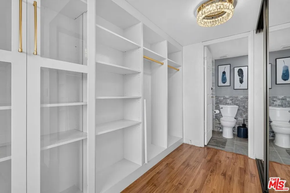 343 Pioneer Drive #1205 Glendale, CA 91203