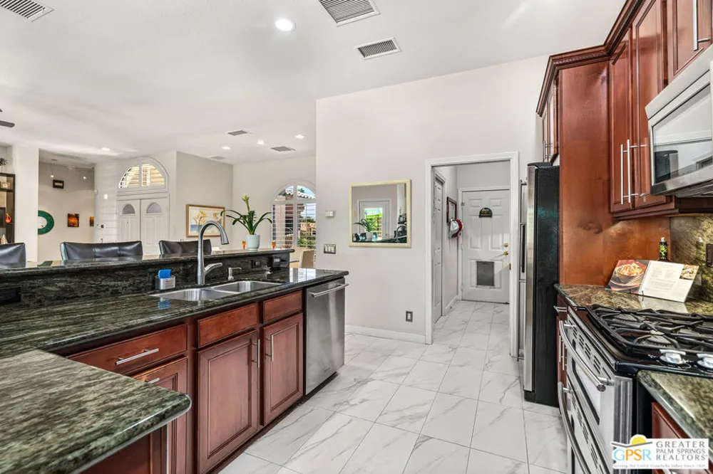 35587 Tranquil Place Cathedral City, CA 92234