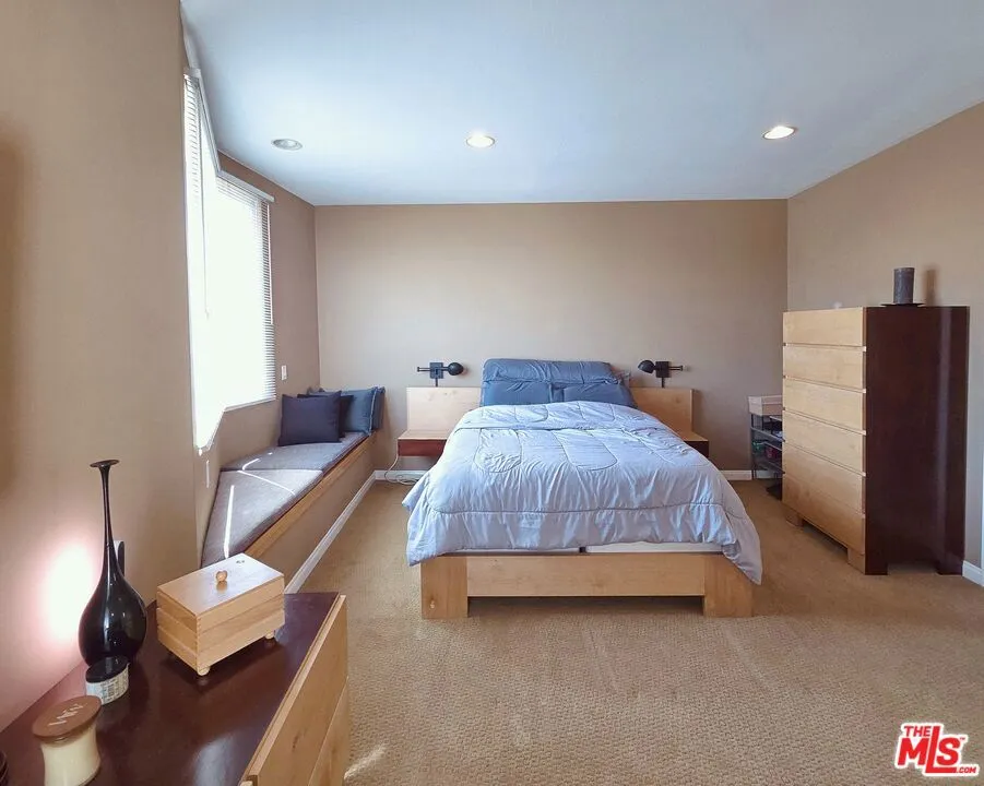 1247 23rd Street #D Santa Monica, CA 90404