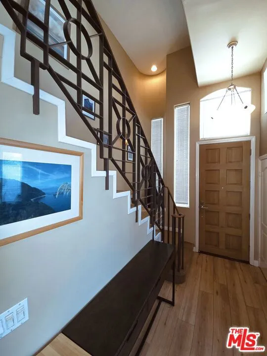 1247 23rd Street #D Santa Monica, CA 90404