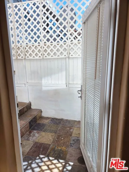 1247 23rd Street #D Santa Monica, CA 90404