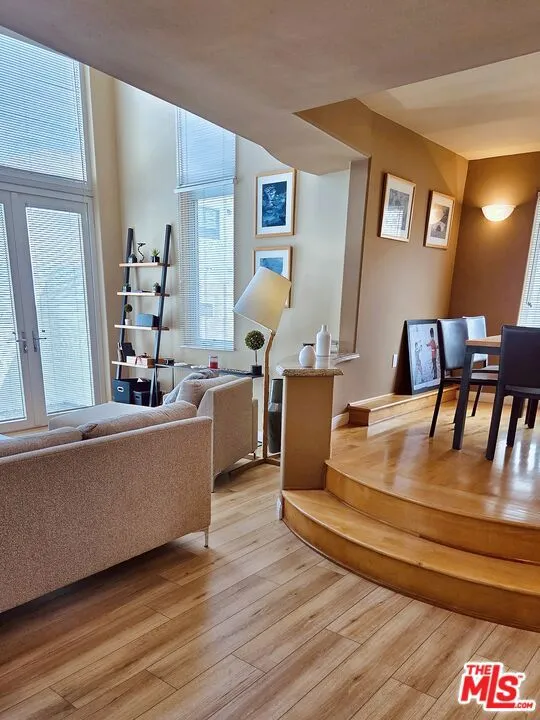 1247 23rd Street #D Santa Monica, CA 90404