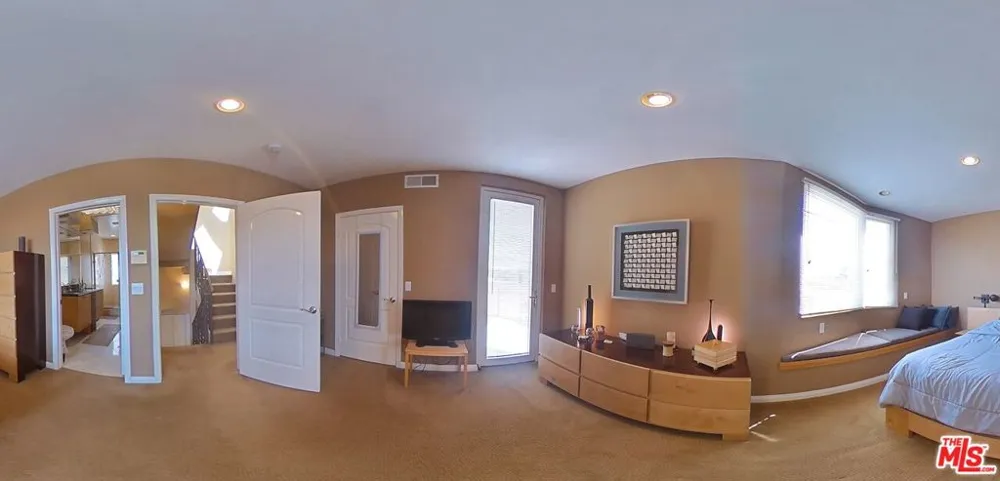 1247 23rd Street #D Santa Monica, CA 90404
