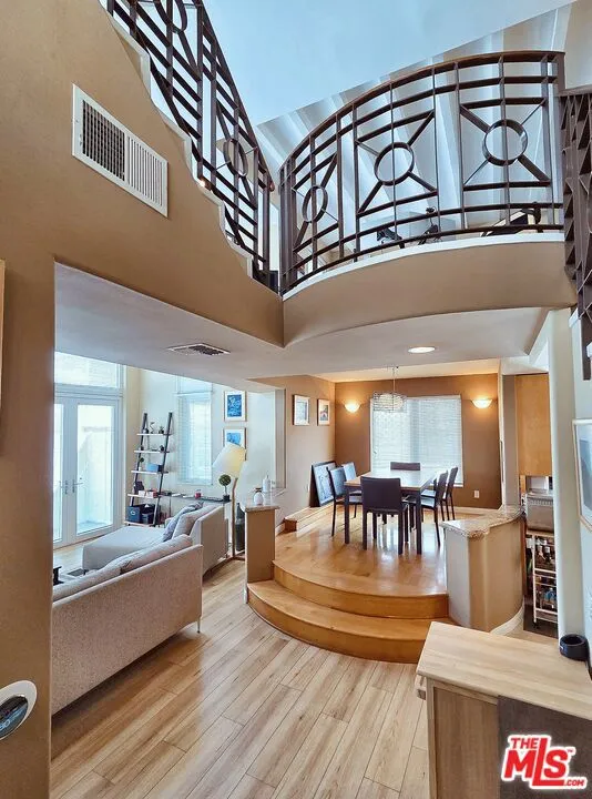 1247 23rd Street #D Santa Monica, CA 90404