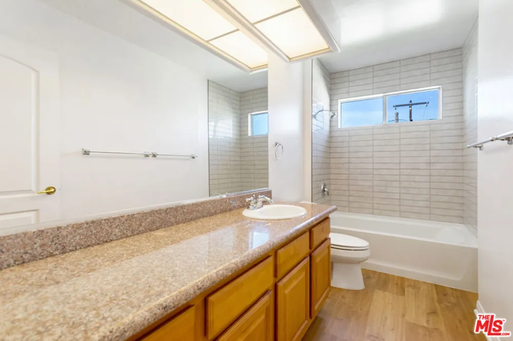 4489 Spencer Street #330 Torrance, CA 90503