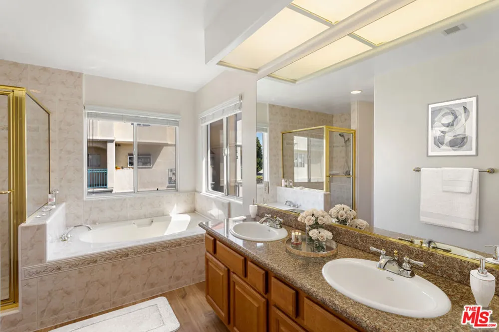 4489 Spencer Street #330 Torrance, CA 90503