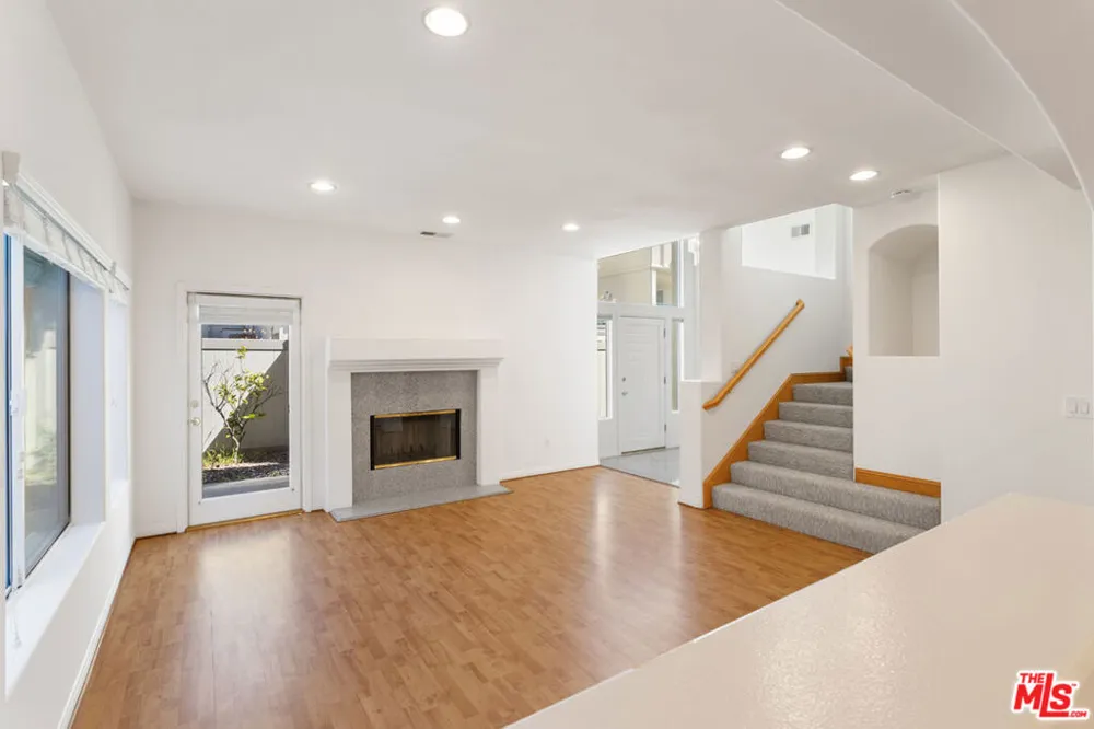 4489 Spencer Street #330 Torrance, CA 90503