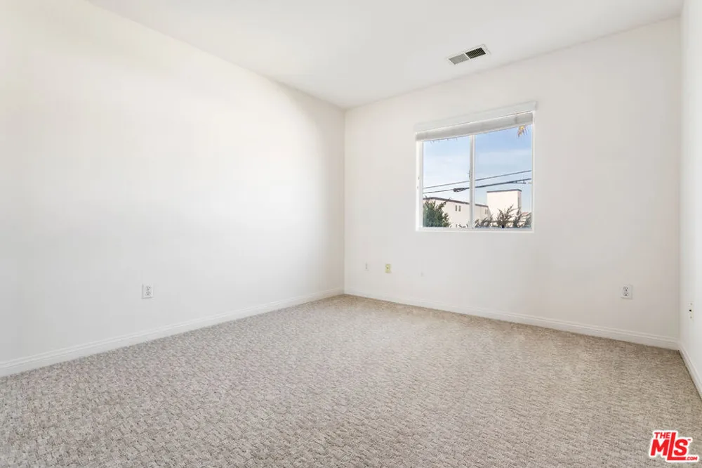 4489 Spencer Street #330 Torrance, CA 90503