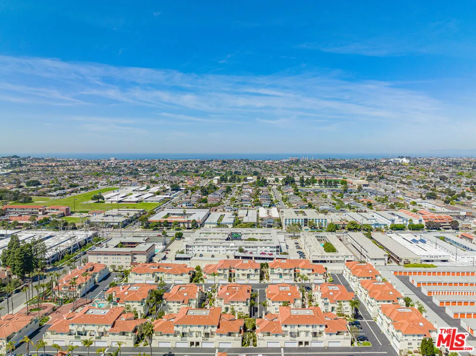 4489 Spencer Street #330 Torrance, CA 90503