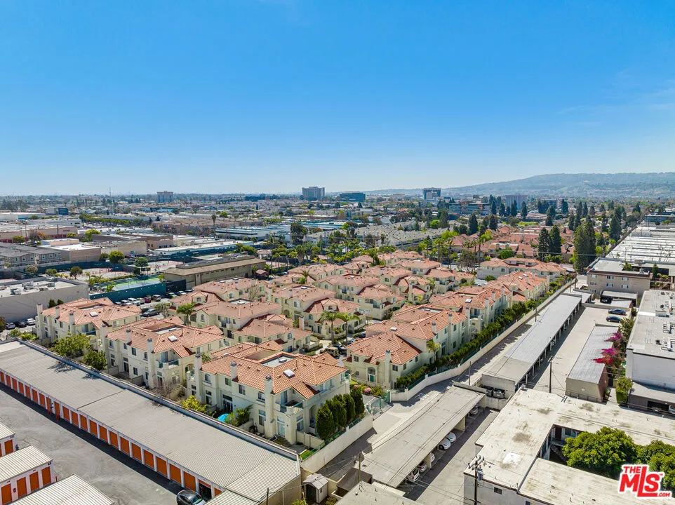 4489 Spencer Street #330 Torrance, CA 90503