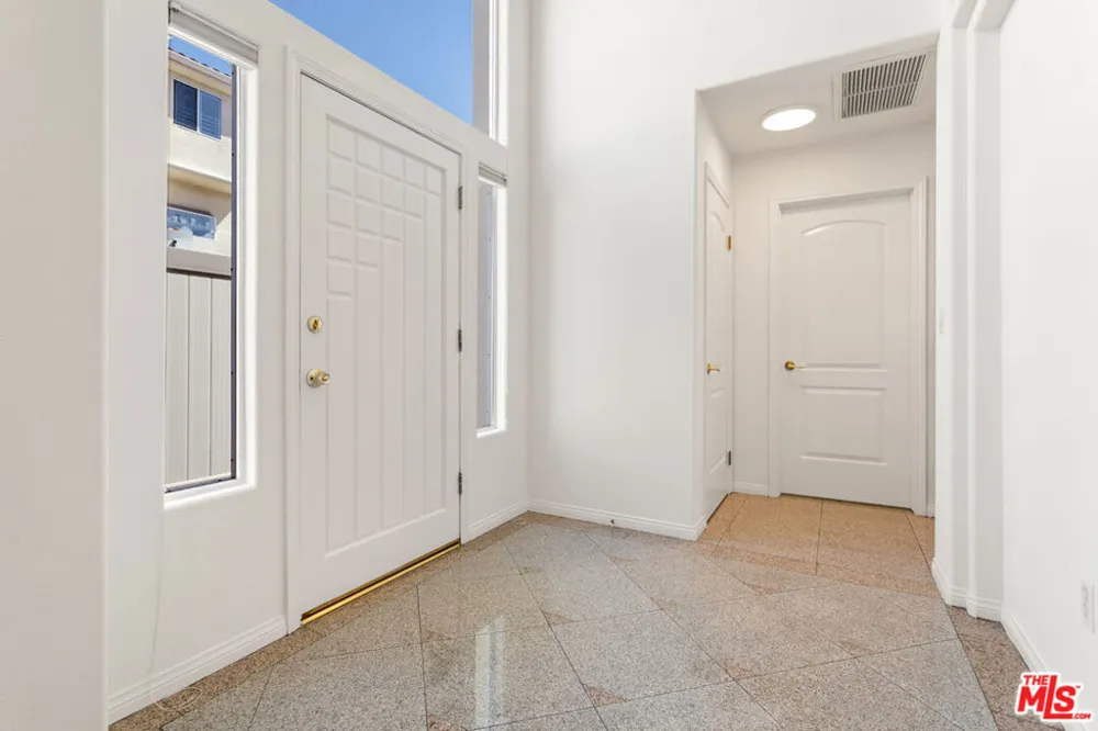 4489 Spencer Street #330 Torrance, CA 90503