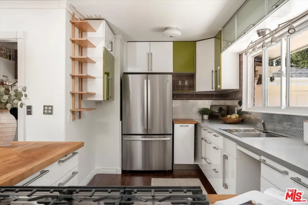 940 Camino Viejo Santa Barbara, CA 93108