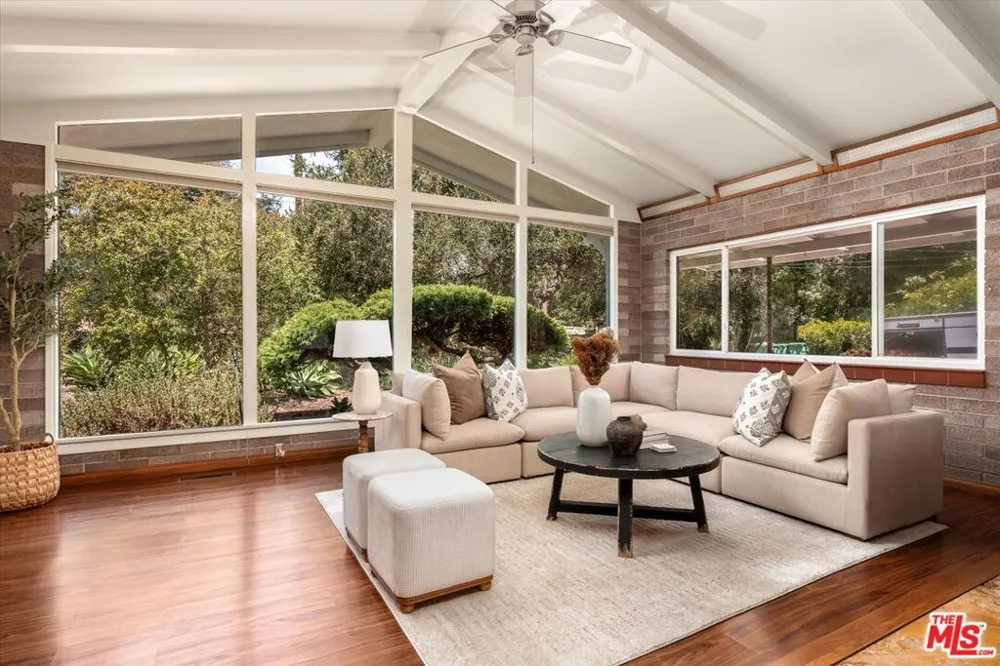 940 Camino Viejo Santa Barbara, CA 93108