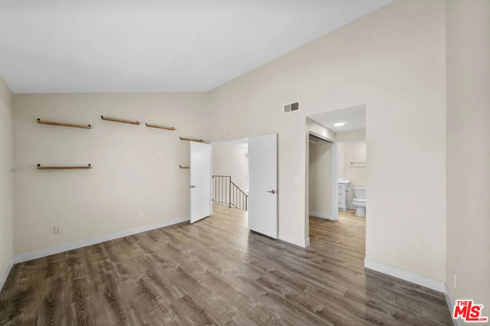 10010 Aspen Circle Santa Fe Springs, CA 90670