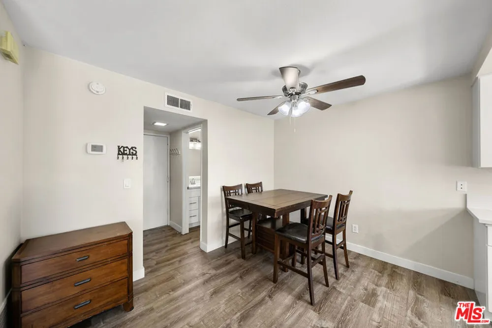10010 Aspen Circle Santa Fe Springs, CA 90670