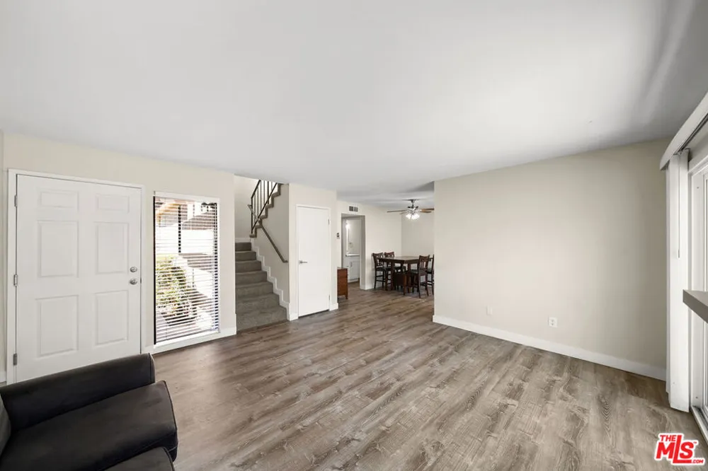 10010 Aspen Circle Santa Fe Springs, CA 90670