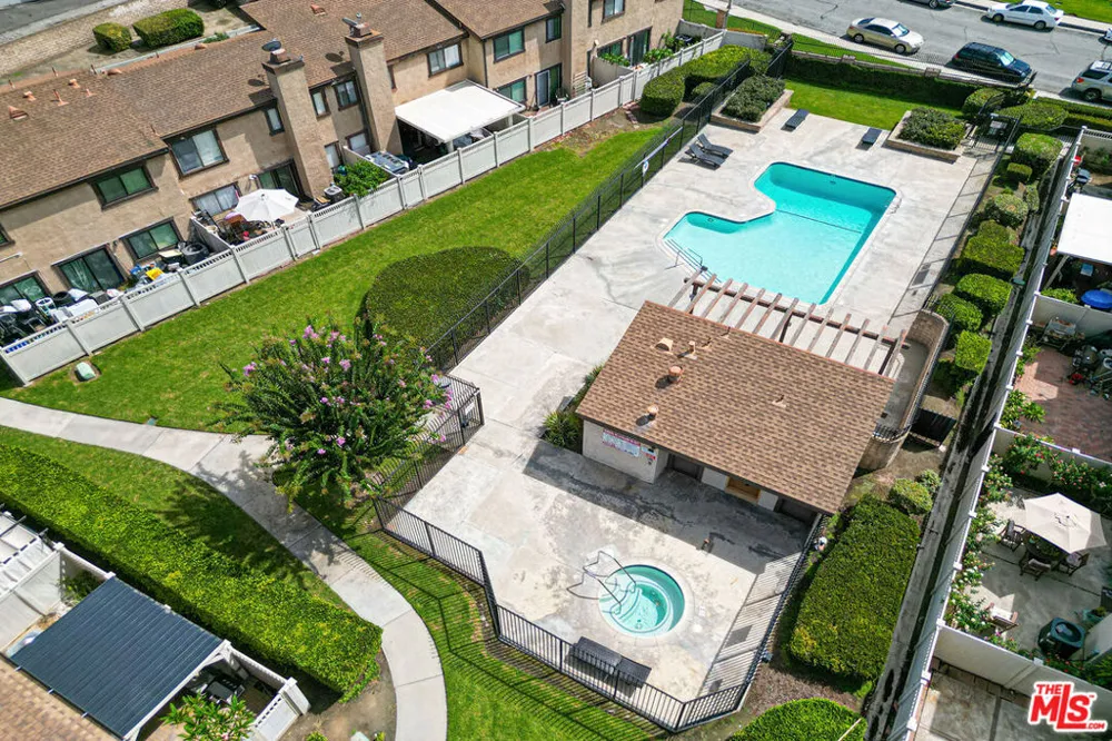 10010 Aspen Circle Santa Fe Springs, CA 90670