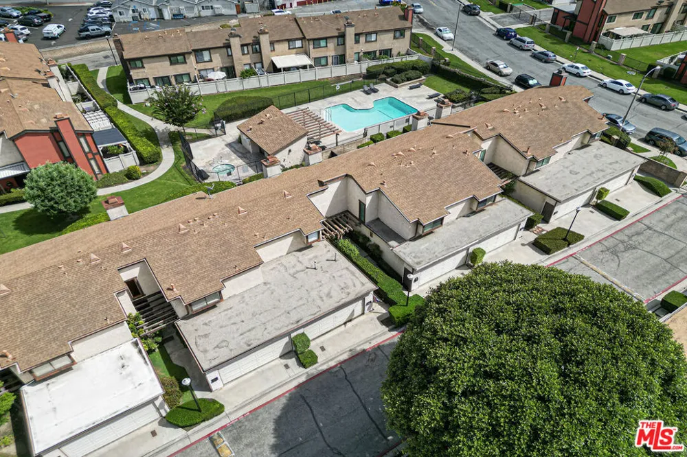 10010 Aspen Circle Santa Fe Springs, CA 90670
