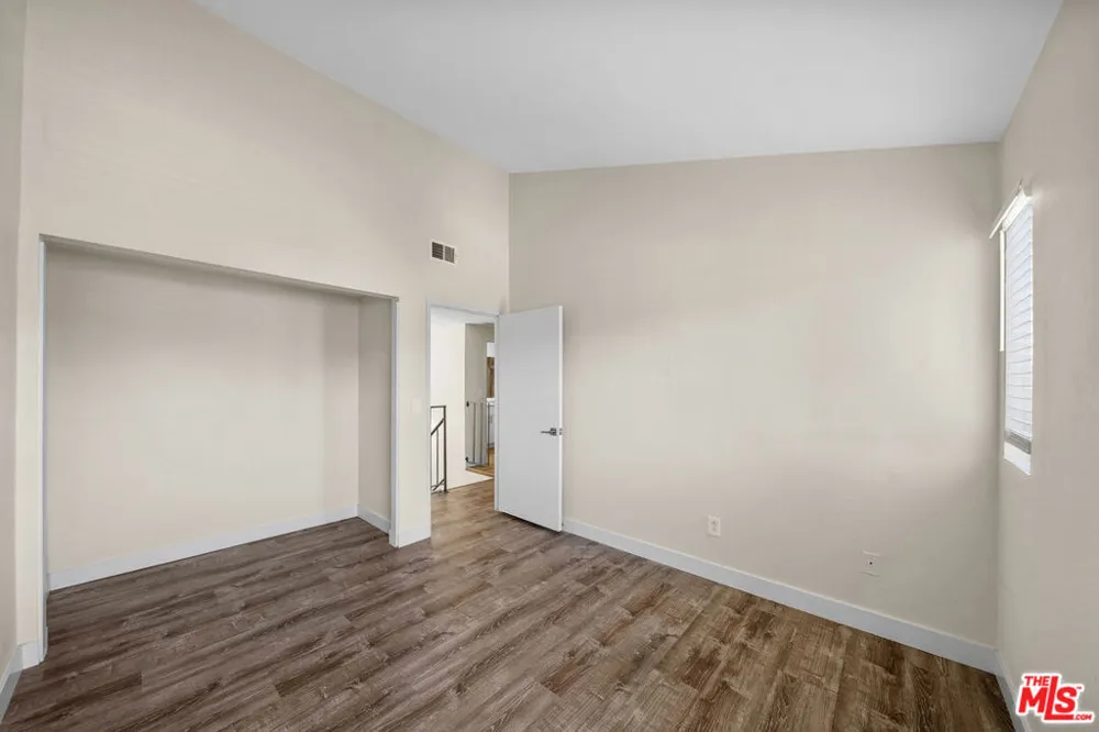 10010 Aspen Circle Santa Fe Springs, CA 90670
