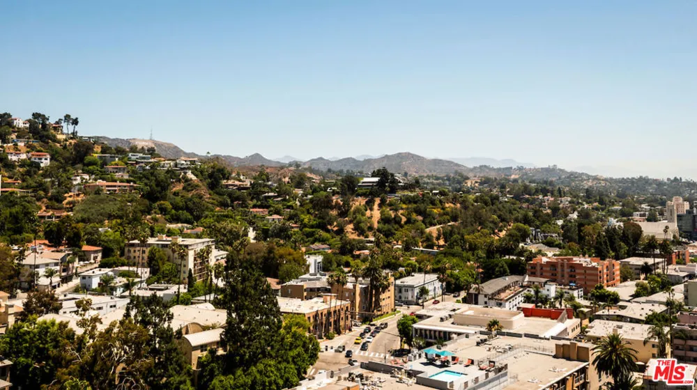 7250 Franklin Avenue #903 Los Angeles, CA 90046