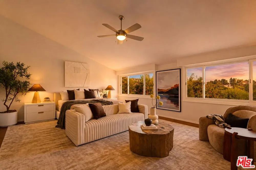 9830 Beeson Drive Los Angeles, CA 90210