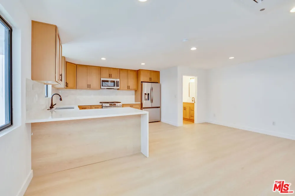 926 Spaulding Avenue #9 West Hollywood, CA 90046
