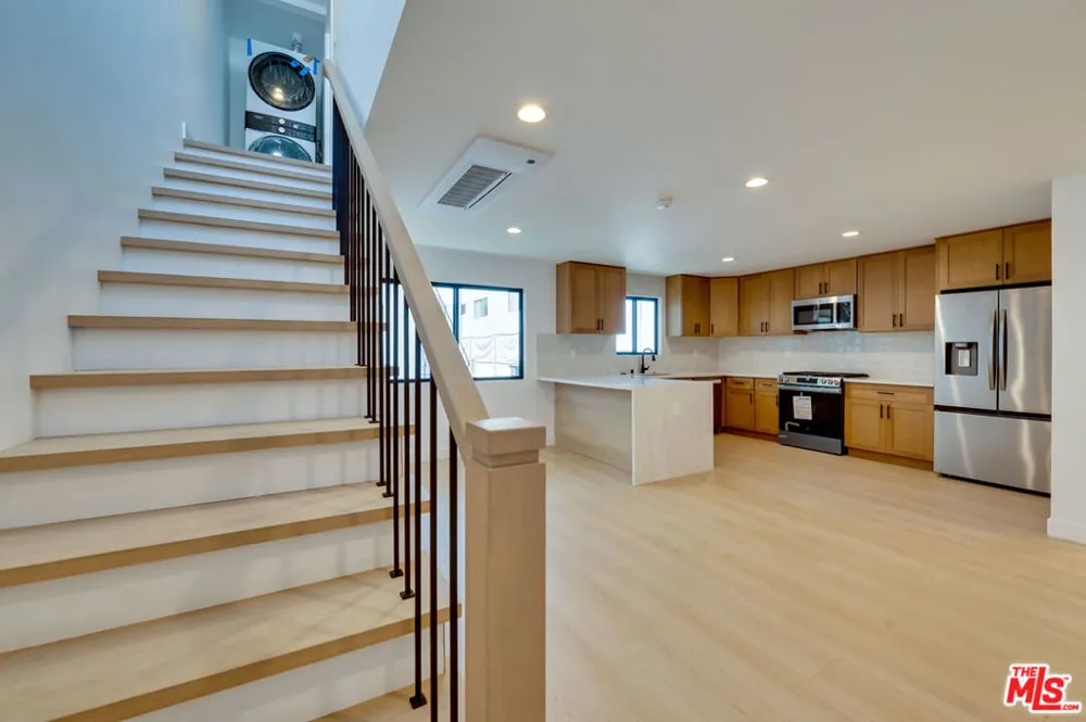 926 Spaulding Avenue #9 West Hollywood, CA 90046