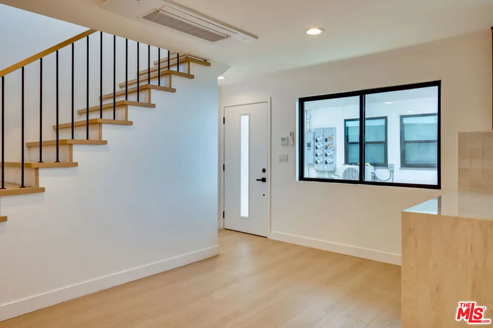 926 Spaulding Avenue #9 West Hollywood, CA 90046
