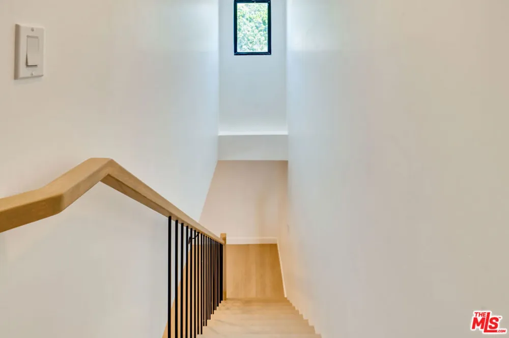 926 Spaulding Avenue #9 West Hollywood, CA 90046