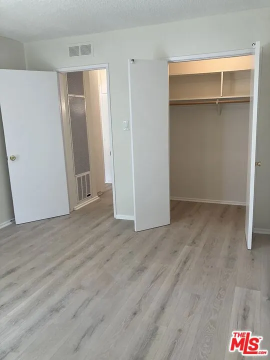 7521 Hampton Avenue #303 West Hollywood, CA 90046