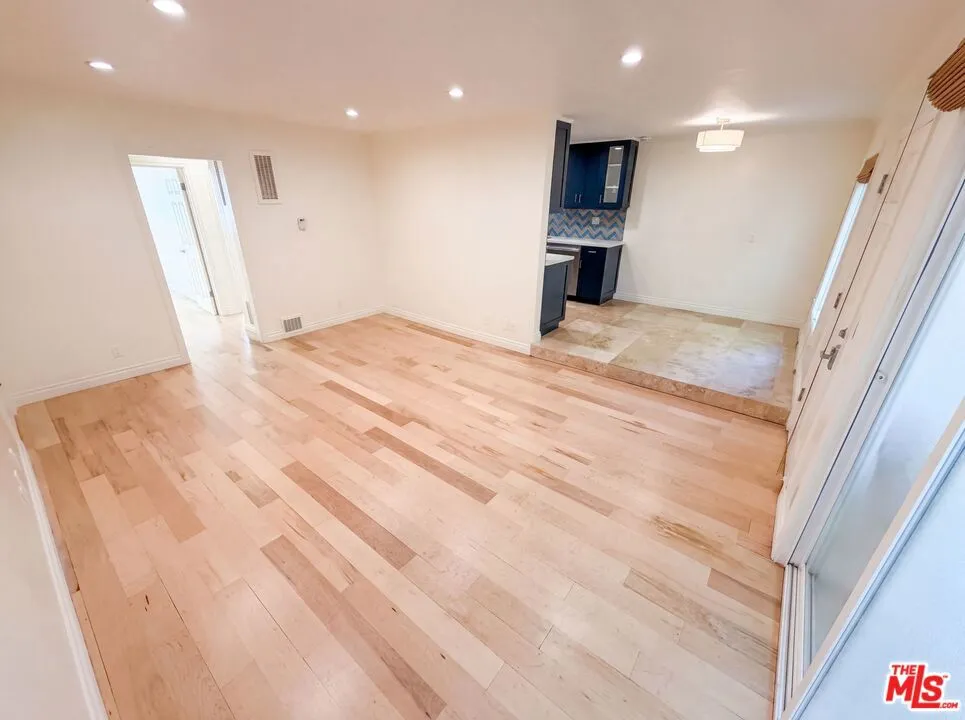 1024 5th Street #3 Santa Monica, CA 90403