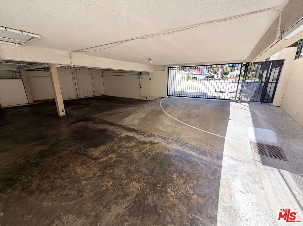1024 5th Street #3 Santa Monica, CA 90403