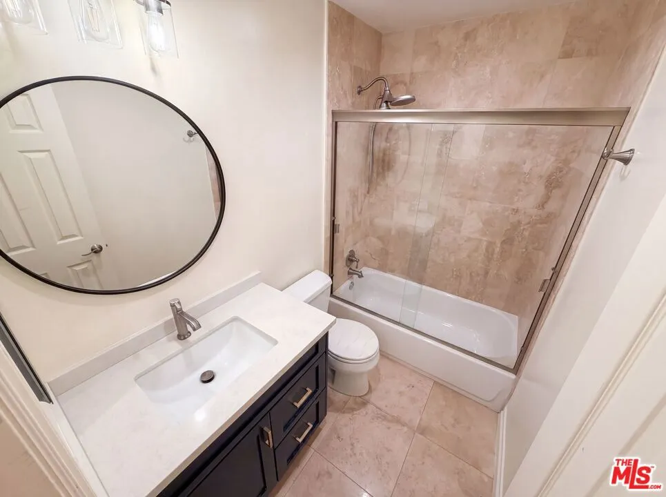 1024 5th Street #3 Santa Monica, CA 90403