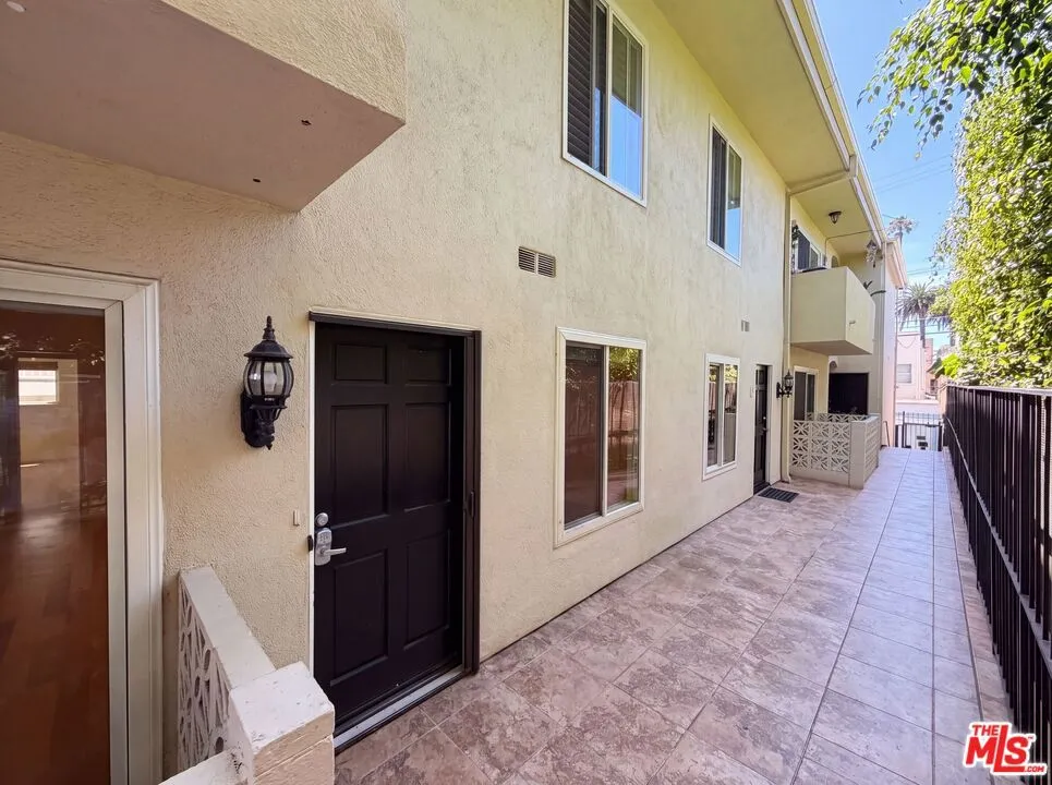 1024 5th Street #3 Santa Monica, CA 90403