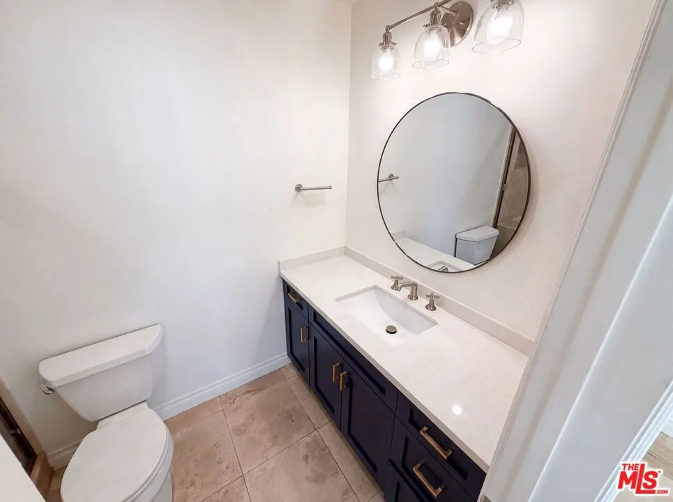 1024 5th Street #3 Santa Monica, CA 90403
