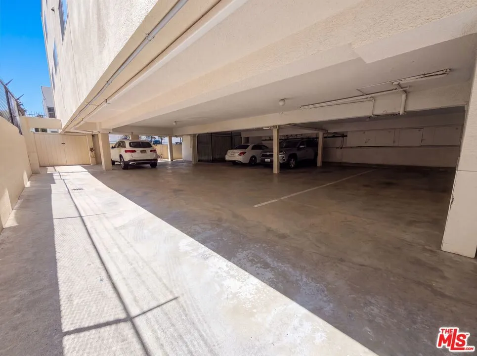 1024 5th Street #3 Santa Monica, CA 90403