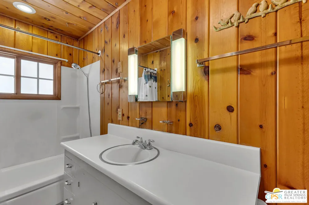 25280 Azalea Drive Idyllwild, CA 92549